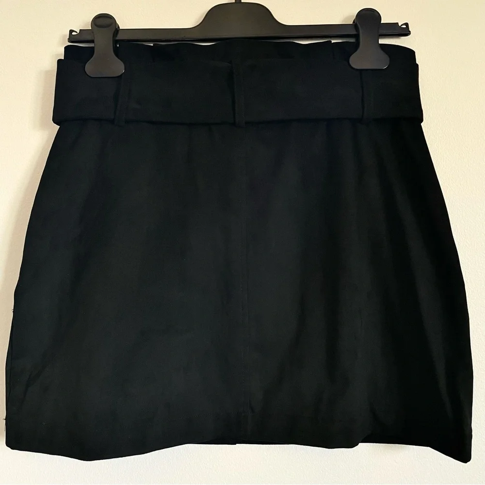 Zara Trafaluc Faux Suede Paperbag Waist Belted Mini Skirt In Black Size M EUC
